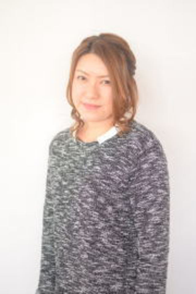 スタイリスト<br />笠井 美佐<br />Misa Kasai