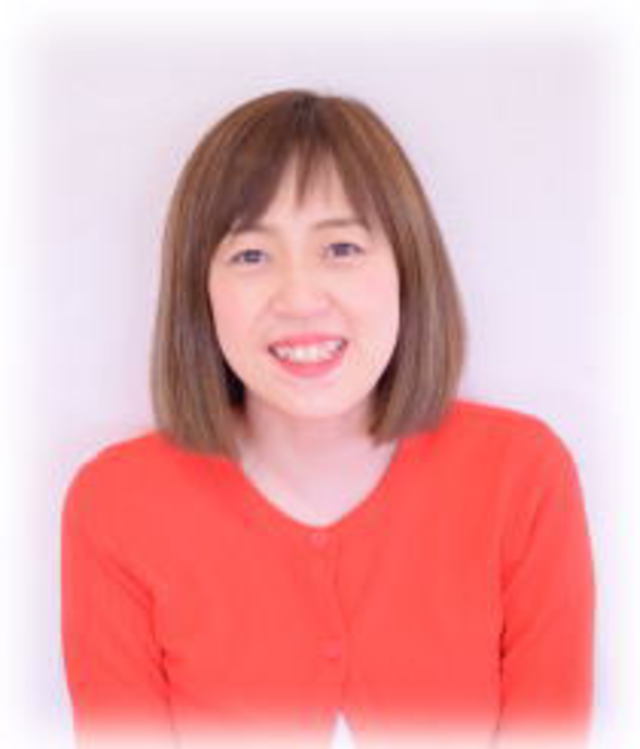 スタイリスト<br />樽井 絢香<br />Ayaka Tarui