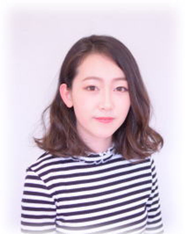 レセプション<br />徳山 綾奈<br />Ayana Tokuyama