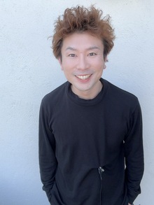 スタイリスト<br />上中　雄生<br />Kaminaka　Yuuki